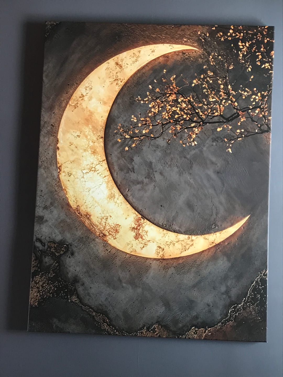 Customer photo review of Moon Blossoms V7 – A Celestial Dance of Light