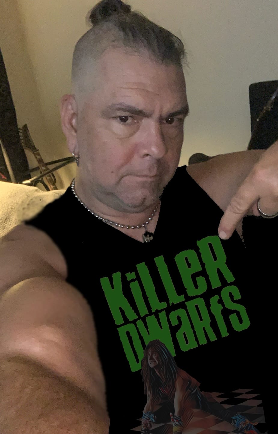 Customer photo review of Gildan 64000 Softstyle T-Shirt