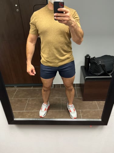 Customer photo review of Ultra-Stretch 5" Chino Shorts - Navy
