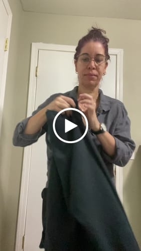 Customer video review of Wholesale Vintage Graphic Sweatshirts