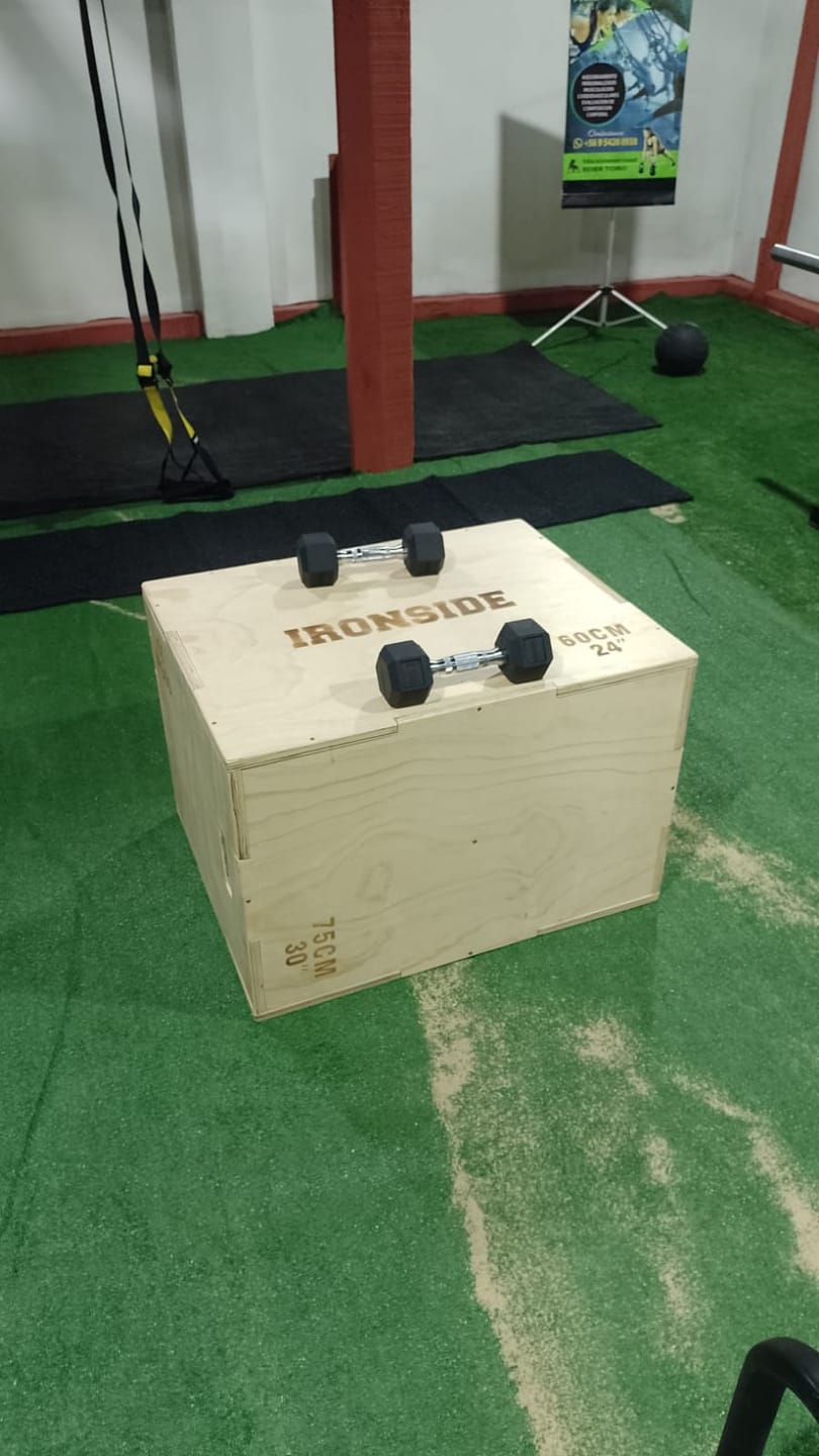 Customer photo review of Rack de Almacenamiento Mancuernas Triangular IRONSIDE