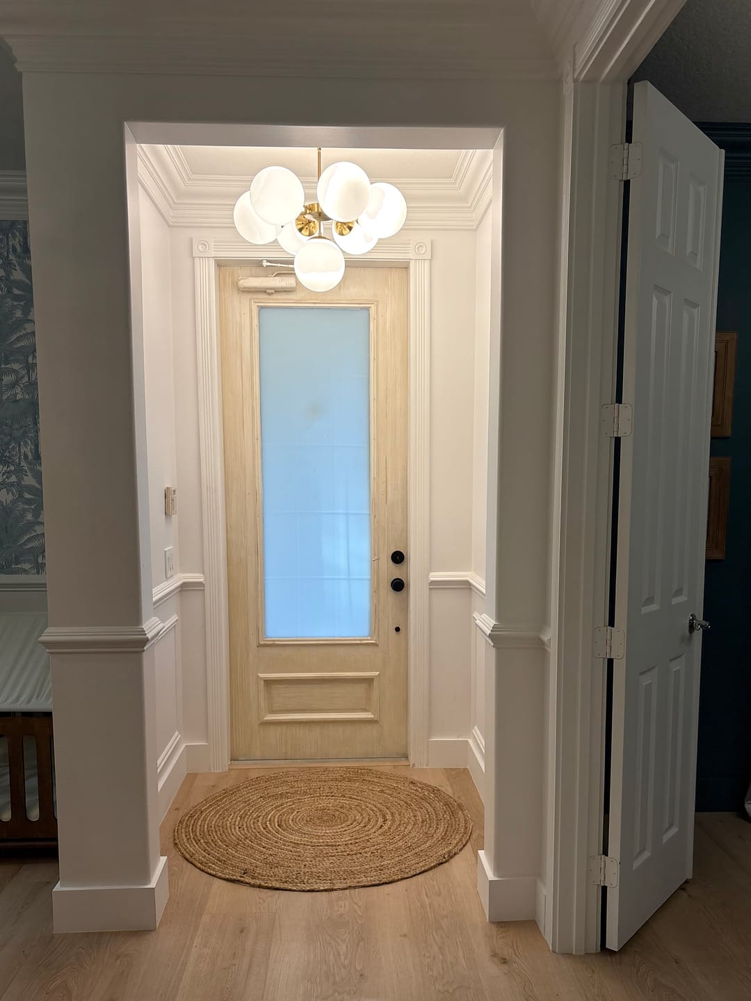 Customer photo review of 7-light Brass Sputnik Opal Glass Globe Bubble Chandelier