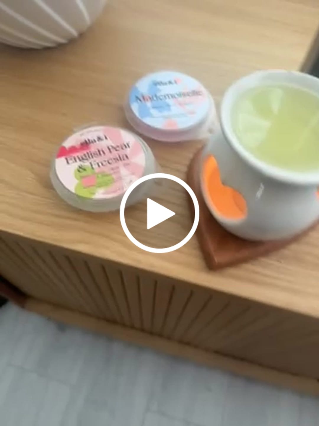 Customer video review of Linen Fresh Gel Melt