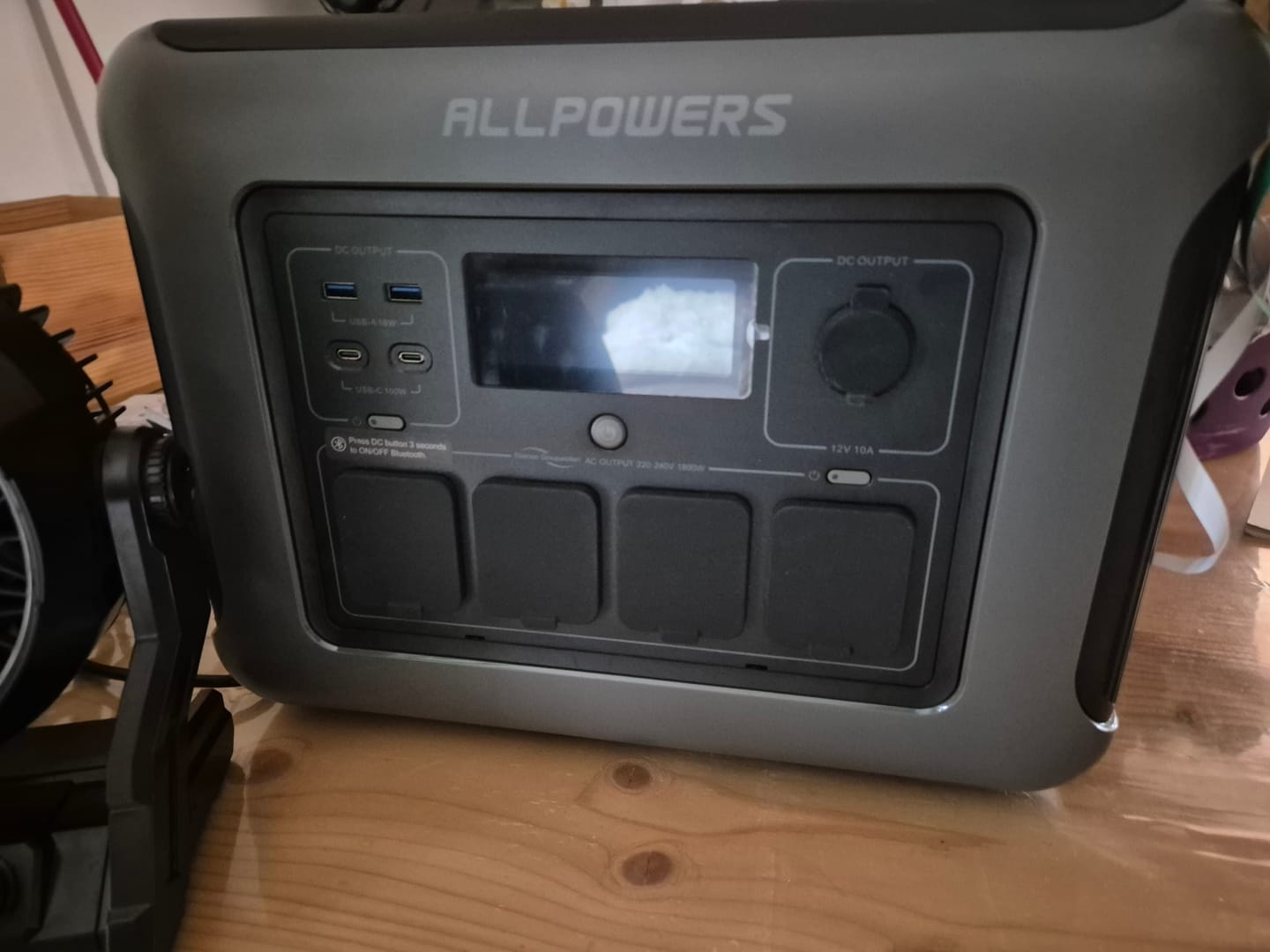 Customer photo review of ALLPOWERS R1500 Station électrique portable 1800W 1152Wh Batterie LiFeP04