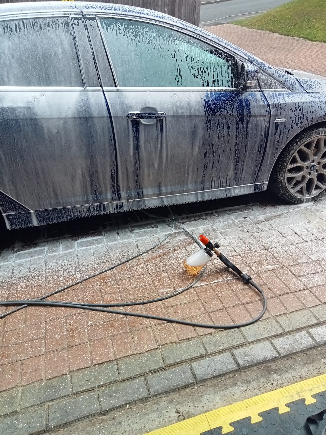 Customer photo review of EZ Advanced Snow Foam Lance