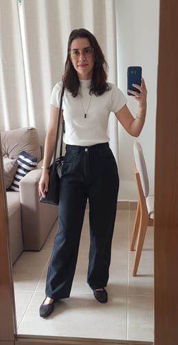 Thamyres review of Calça Jeans Reta Araçá Preta image 1 out of 3