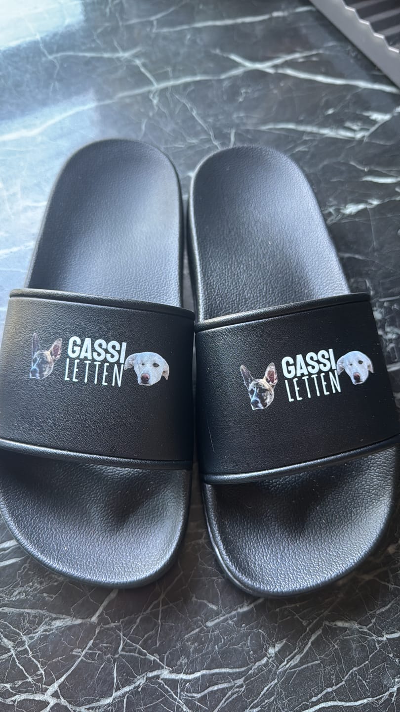 Customer photo review of Gassiletten - Individuelle Badelatschen
