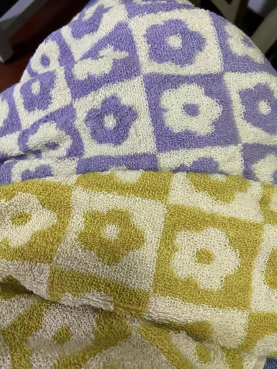 Customer photo review of Floral Checkered Towel Collection