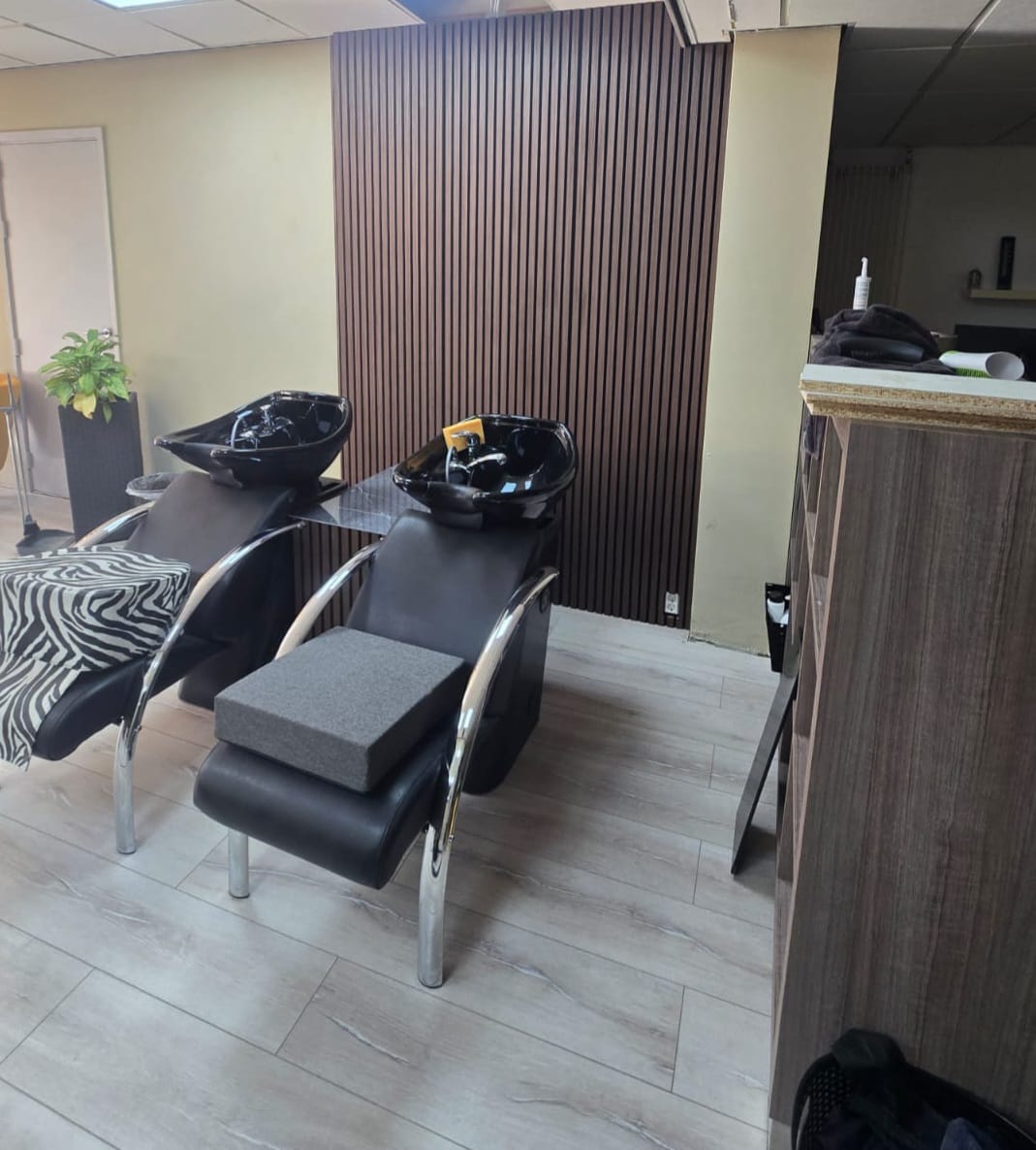 Customer photo review of Akoestische panelen 270x60 cm - Eiken Dark Walnoot