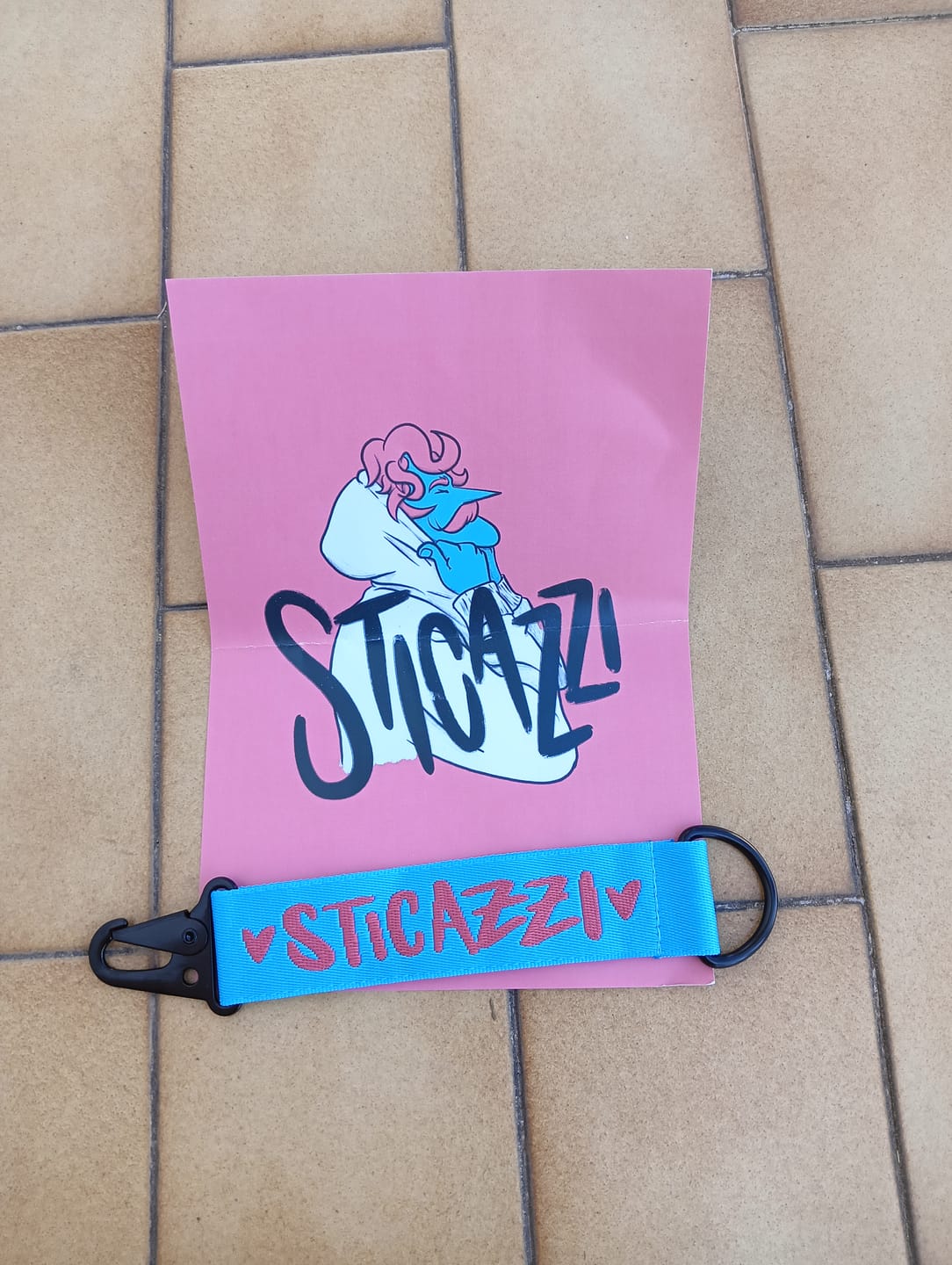 Customer photo review of Portachiavi + Stampina STICAZZ*