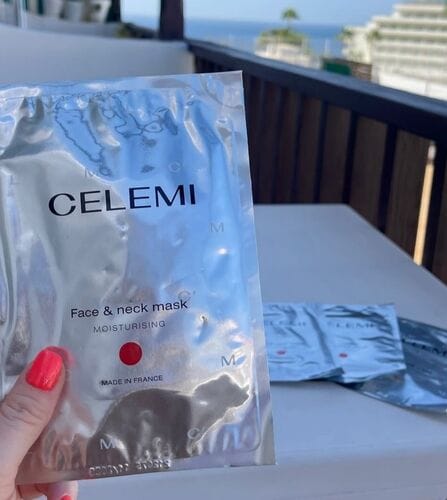 Customer photo review of Intensyviai drėkinanti veido ir kaklo kaukė 15ml