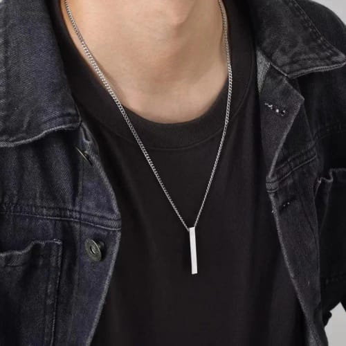 Customer photo review of Minimal Bar Necklace (V2) Silver