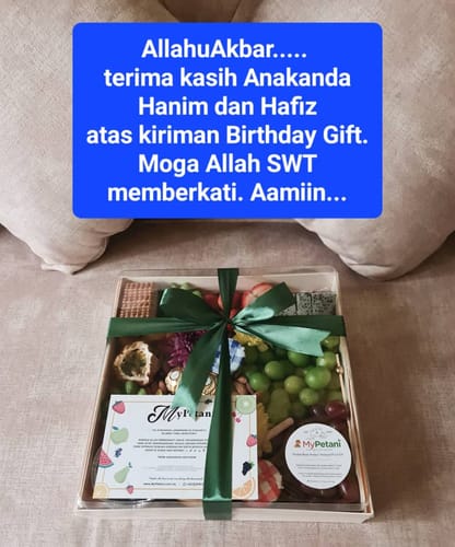 Customer photo review of Bukit Gasing Gold Fruit Grazing Platter [Malaysia]