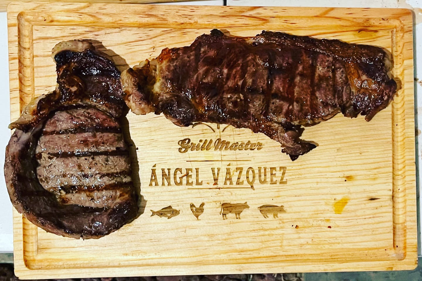 Customer photo review of Kit Tabla de Madera - Personalizada