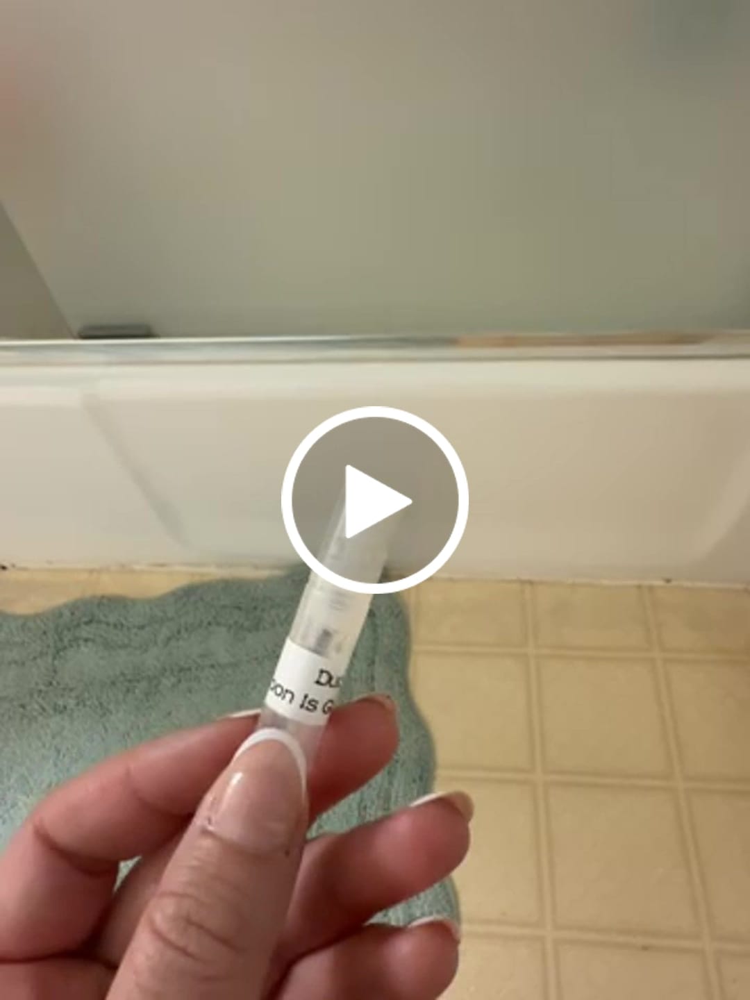 Customer video review of Dua's Moon Is Glorified
