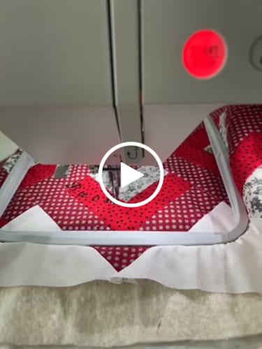 Customer video review of Janome Memory Craft 500E Limited Edition Embroidery Machine with FREE Bundle