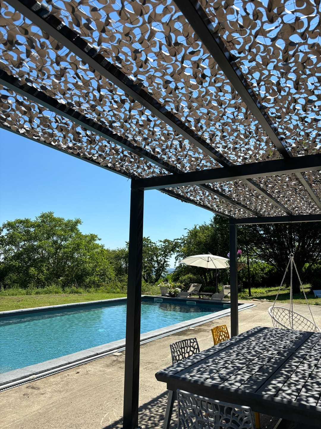 Customer photo review of Gray Camo Netting Sun Shade