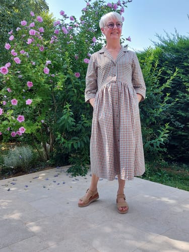 Avis photo d'un client sur Robe Julia manches 3/4 seersucker vichy camel/ciel