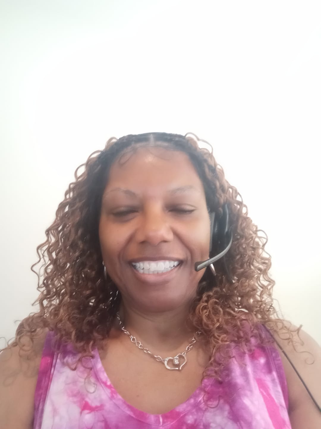 Customer photo review of Kiki - 16" Pre Bleached Swiss HD Lace Human Hair Curls Full Lace Knotless Boho Box Braided Wig