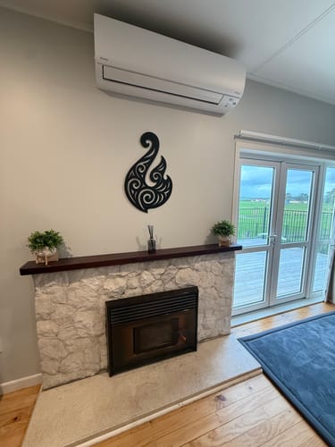 Customer photo review of Koru Swirl Fish hook