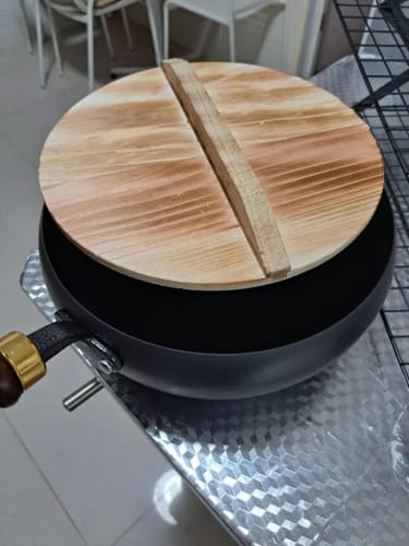 Customer photo review of Olla Artesanal Hierro Fundido