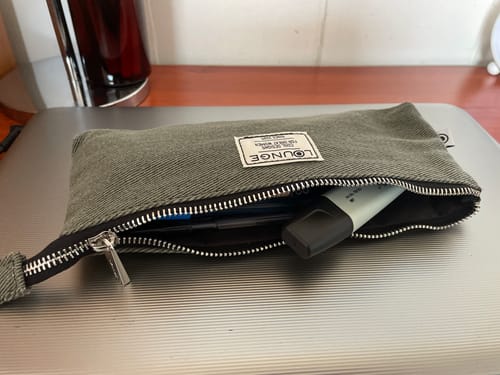 Reseña con foto de un cliente sobre Estuche Básico Canvas