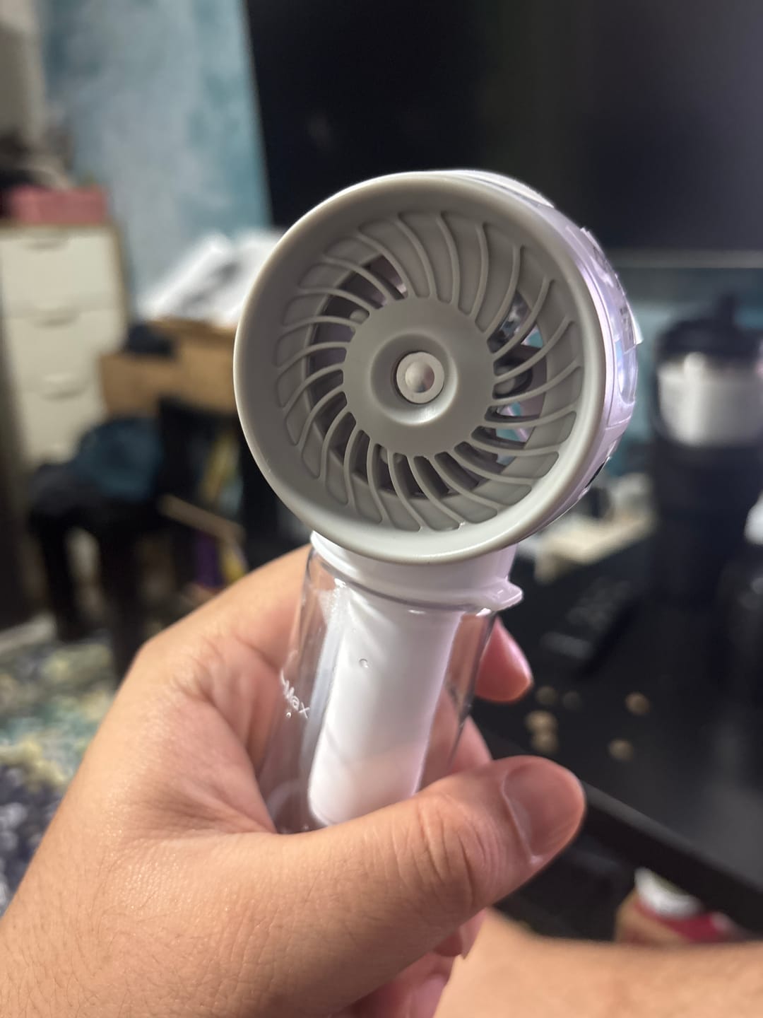 Customer photo review of izzCool 10 Pro - Handheld Air Conditioner Fan (4,000mAh - WHITE)