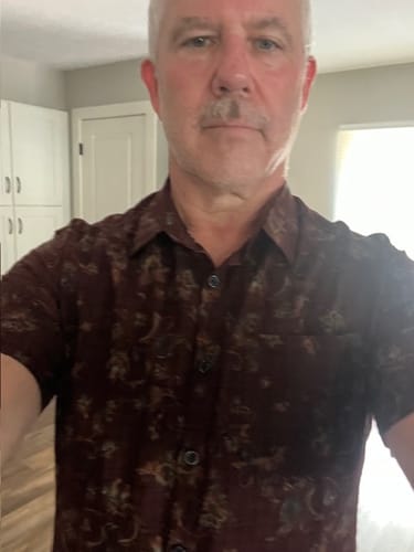Customer photo review of Men's Boho Retro Floral Print Summer Shirt
