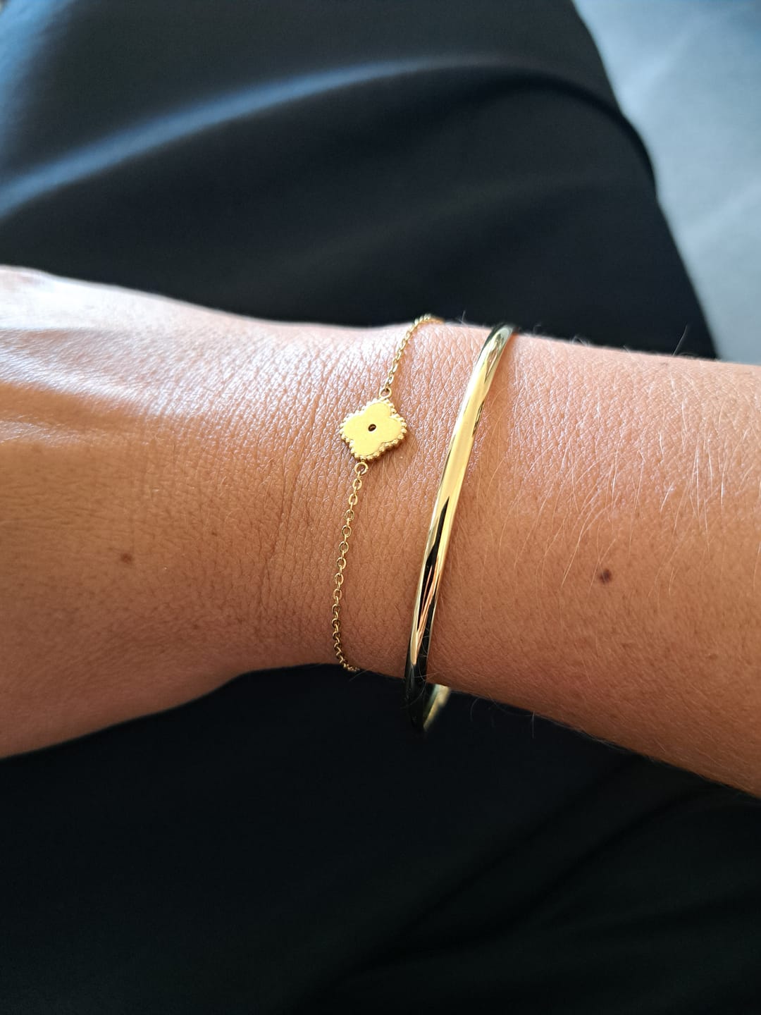 Customer photo review of Classic Gold Bangle
