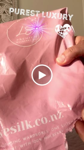 Customer photo review of Pink Silk Pillowcase - Queen Size - Zip Closure