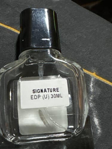 Customer photo review of Harum • Signature