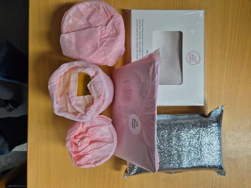 Customer photo review of Pink Silk Pillowcase - Queen Size - Zip Closure