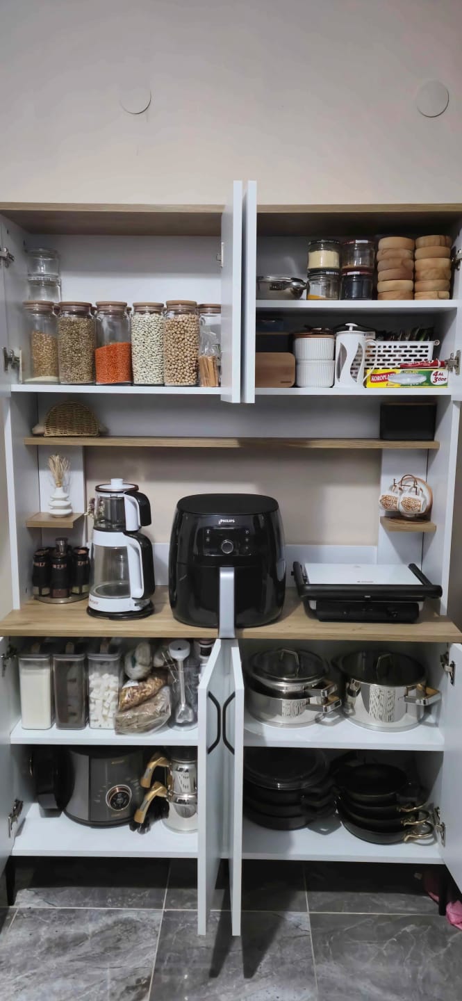 Customer photo review of Rani JE176 Çok Amaçlı Dolap 8 Kapaklı Kiler Mutfak Dolabı Sepet Ceviz - Beyaz