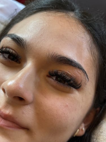 Customer photo review of 0.3-0.5s Super Fast Drying Long Retention Lash Glue