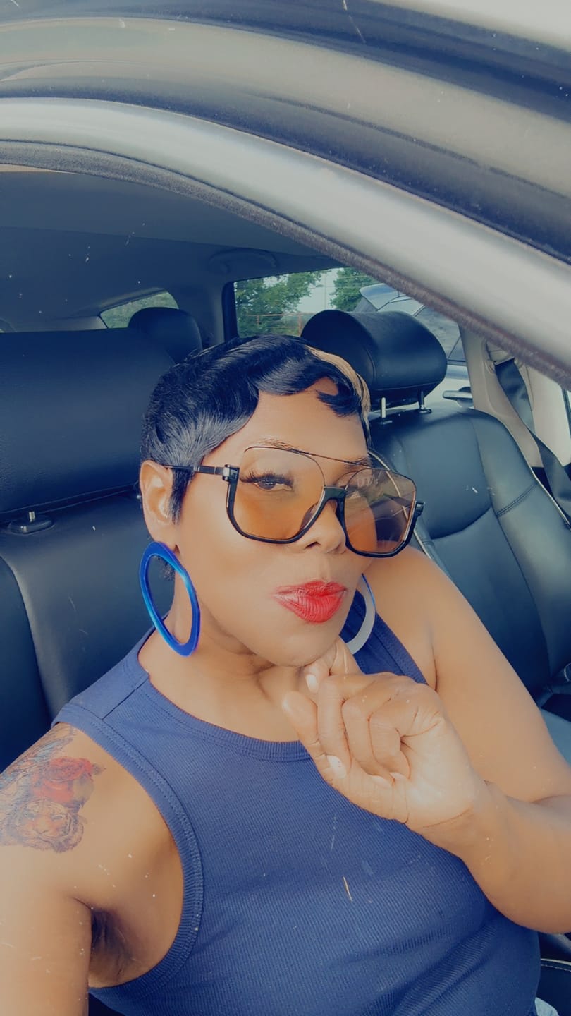 Customer photo review of Basics. Never Basic - Hoop Earring - 19 Colorways