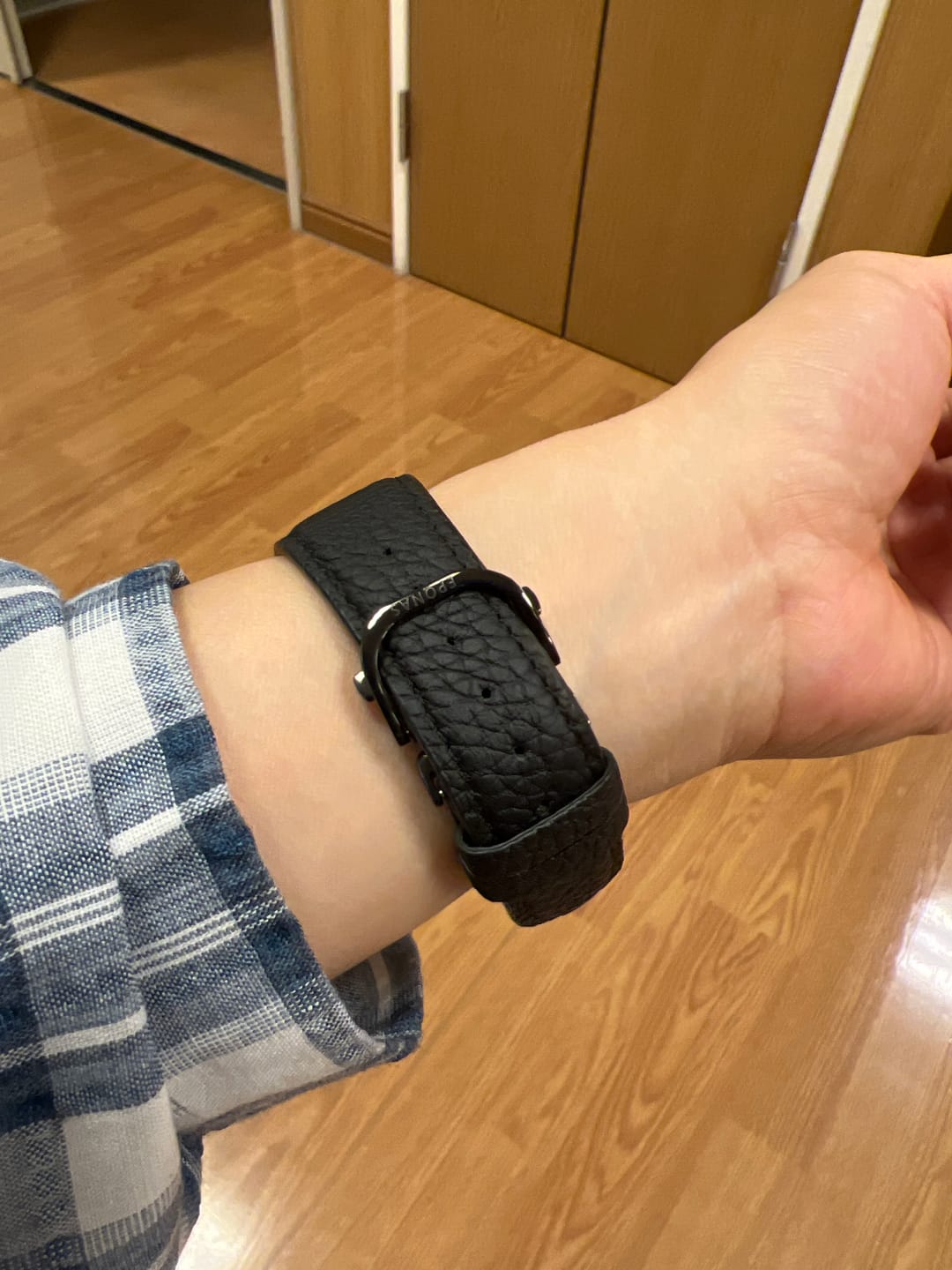 Customer photo review of Apple Watch用レザーバンド　ベルジアンブラック/ブラックステッチ