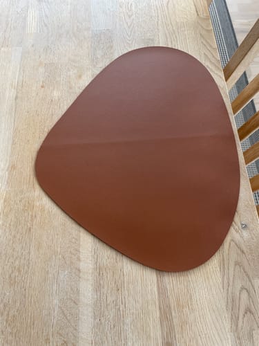 Customer photo review of Abstrakt skridsikker bordmåtte i PVC