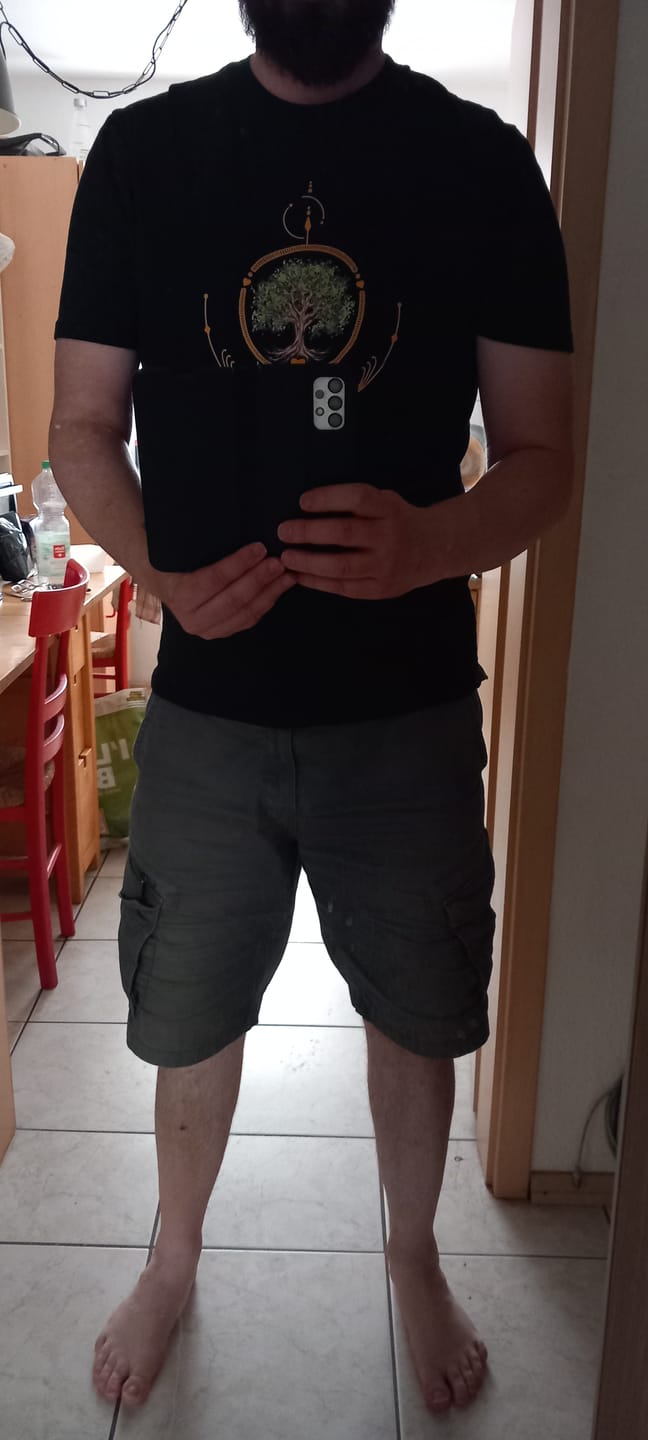 Customer photo review of Baum mit Ornamenten - Herren Premium Bio Shirt