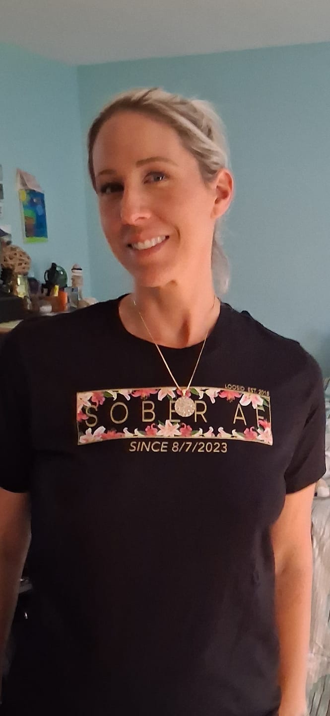 Customer photo review of Women's Sober AF Lily T-Shirt w/ Personalized Sobriety Date