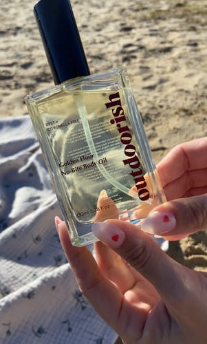 Customer photo review of Golden Hour No-Bite Body Oil
