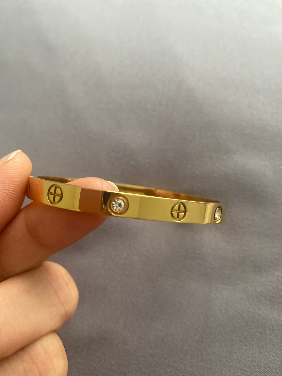Customer photo review of Bracelete Pedras de Glamour Banhado em Ouro 18k