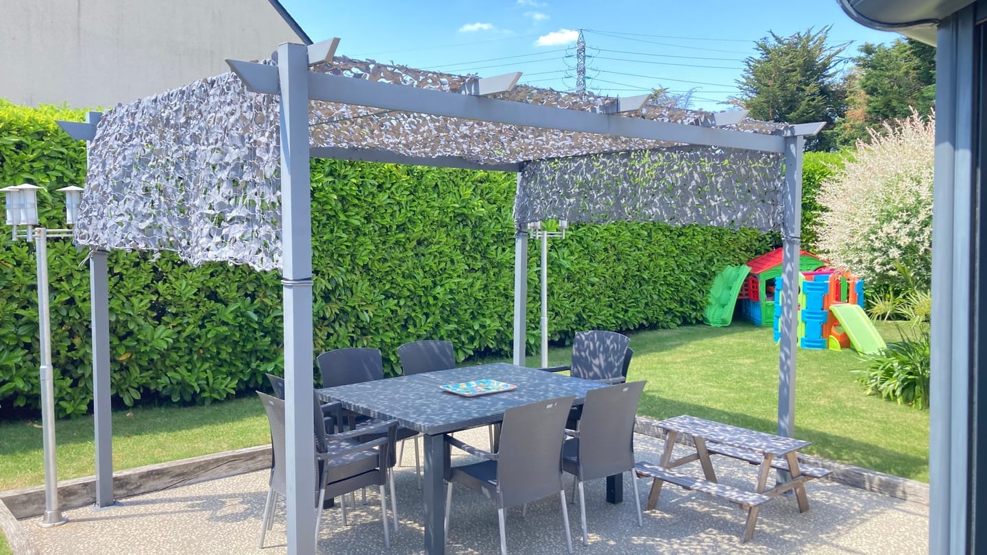 Customer photo review of Gray Camo Netting Sun Shade