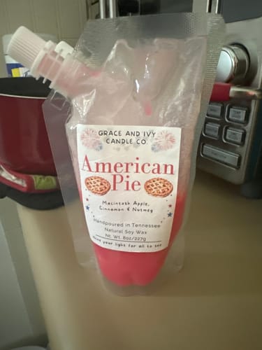 Customer photo review of 8oz Squeezable Wax Melt Bags (Classic Collection)