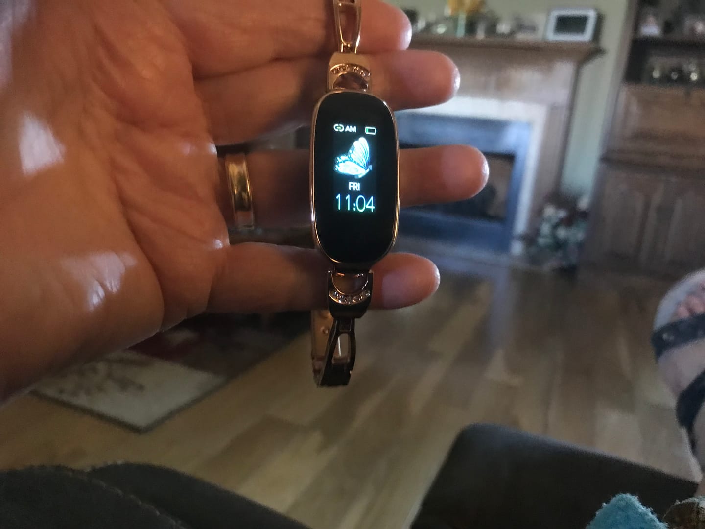 Customer photo review of BEARSCOME Blood Pressure Blood oxygen Blood Sugar Monitoring Bluetooth Talk Play Music Health Waterproof Smartwatch