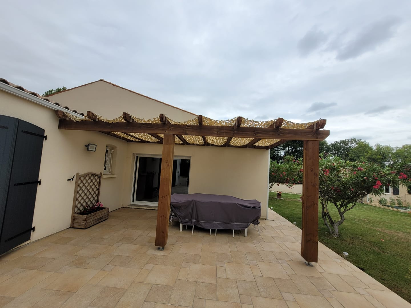 Customer photo review of Desert Camo Netting Sun Shade