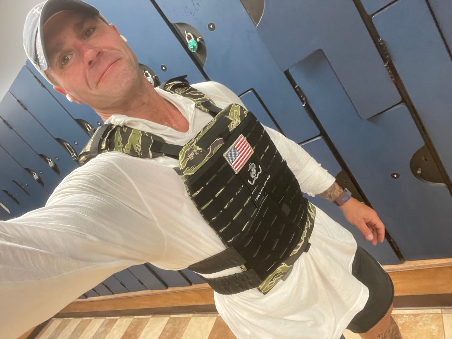 Customer photo review of Centurion Weight Vest - Phoenix Tiger Stripe