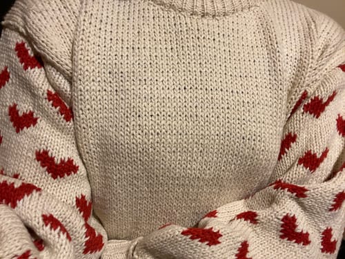 Customer photo review of Sweater Corazones Ecru