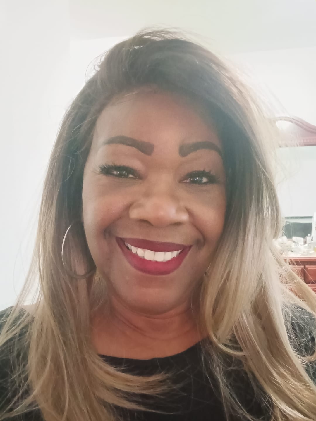 Customer photo review of Janet Collection Melt HD 13X6 Swiss Lace Front Wig - POLINA