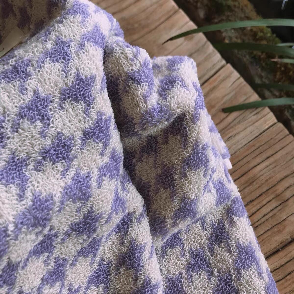 Customer photo review of Classic Houndstooth Towel Collection