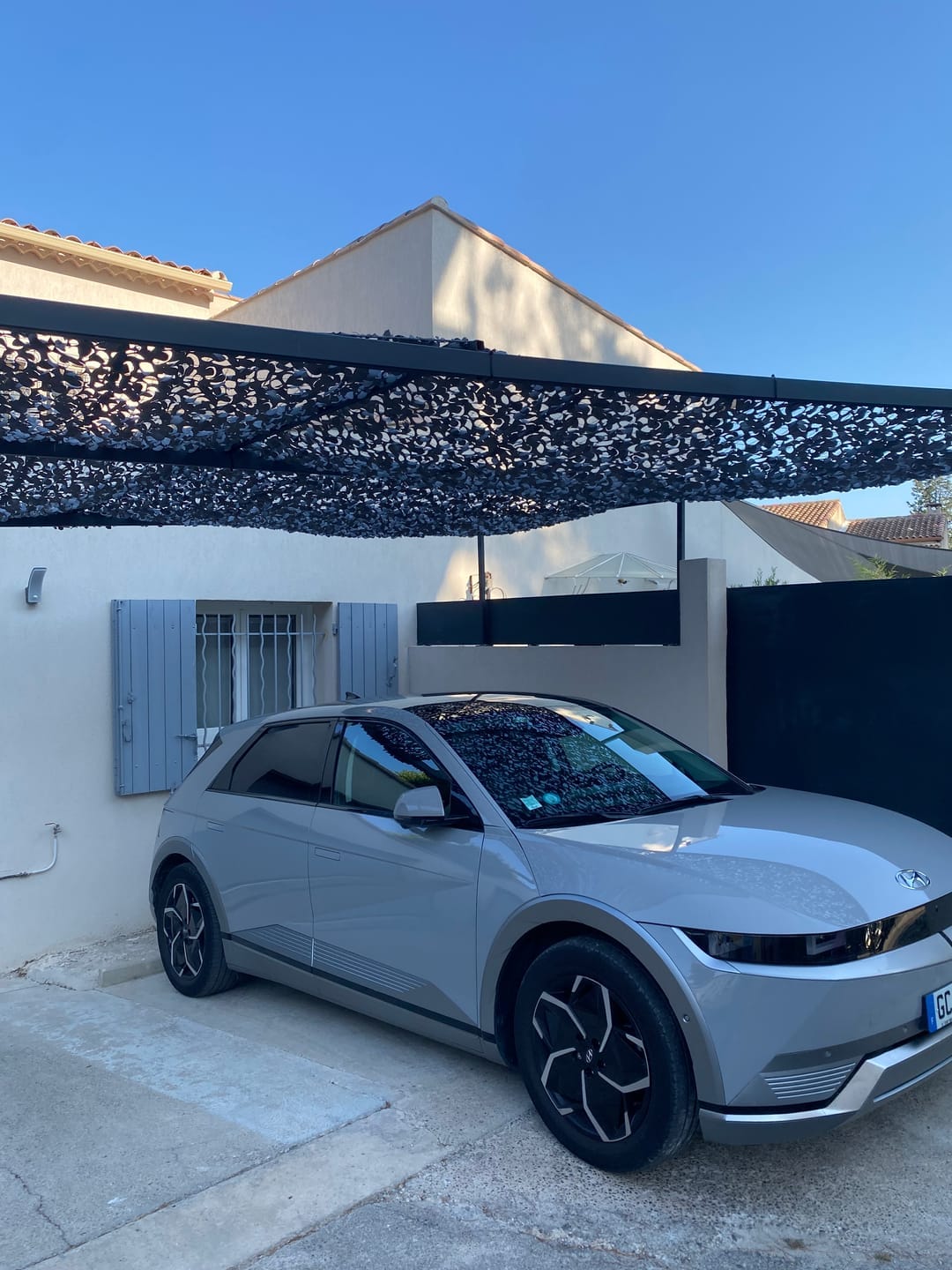 Customer photo review of Gray Camo Netting Sun Shade